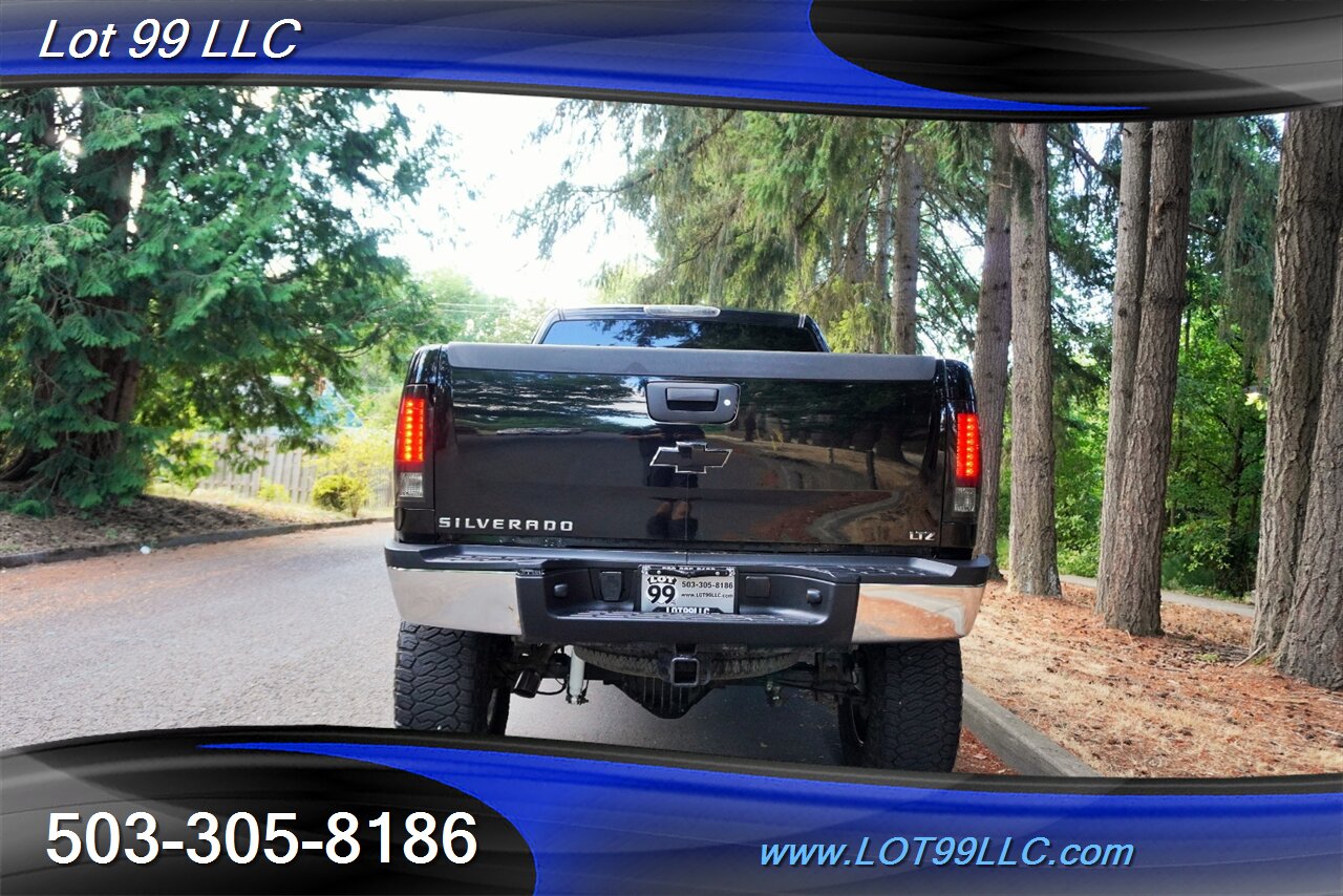 2007 Chevrolet Silverado 2500 LTZ 4X4 V8 6.0L Auto Heated Leather DVD AMP Boards  LIFTED Dual Shucks Chrome Wheels Like New Tires - Photo 11 - Milwaukie, OR 97267