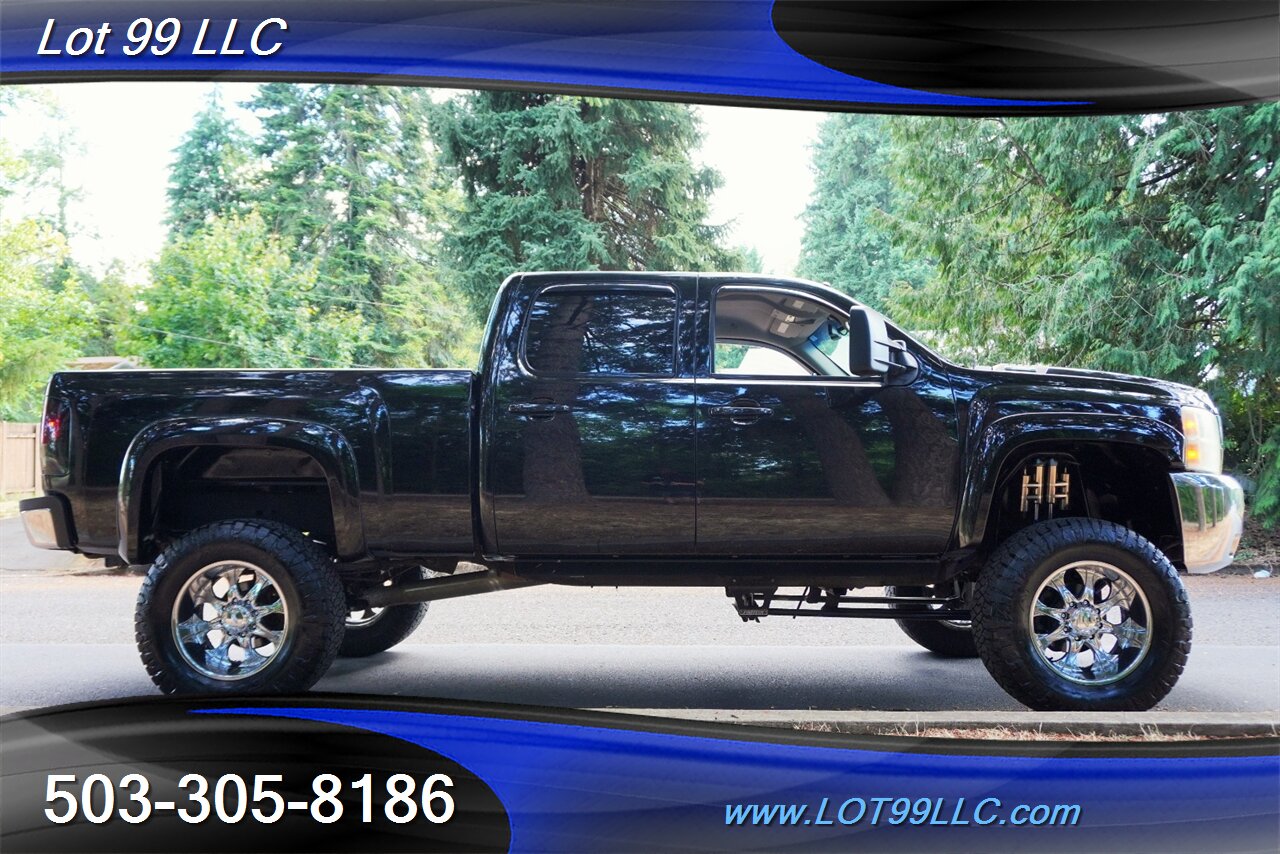 2007 Chevrolet Silverado 2500 LTZ 4X4 V8 6.0L Auto Heated Leather DVD AMP Boards  LIFTED Dual Shucks Chrome Wheels Like New Tires - Photo 9 - Milwaukie, OR 97267