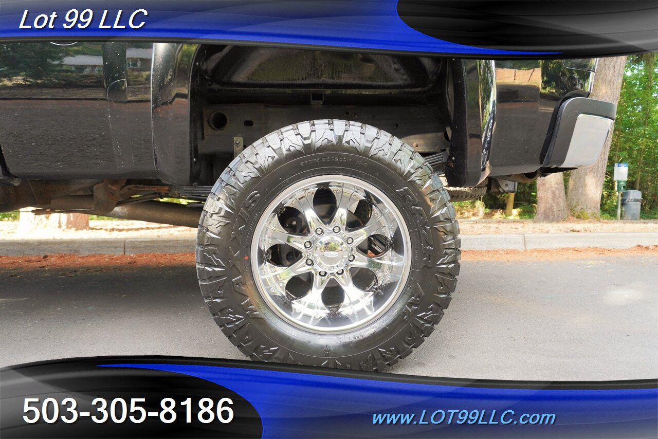 2007 Chevrolet Silverado 2500 LTZ 4X4 V8 6.0L Auto Heated Leather DVD AMP Boards  LIFTED Dual Shucks Chrome Wheels Like New Tires - Photo 38 - Milwaukie, OR 97267
