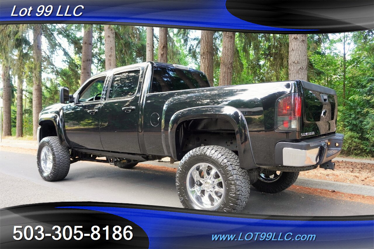 2007 Chevrolet Silverado 2500 LTZ 4X4 V8 6.0L Auto Heated Leather DVD AMP Boards  LIFTED Dual Shucks Chrome Wheels Like New Tires - Photo 12 - Milwaukie, OR 97267