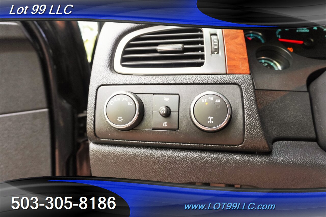 2007 Chevrolet Silverado 2500 LTZ 4X4 V8 6.0L Auto Heated Leather DVD AMP Boards  LIFTED Dual Shucks Chrome Wheels Like New Tires - Photo 28 - Milwaukie, OR 97267