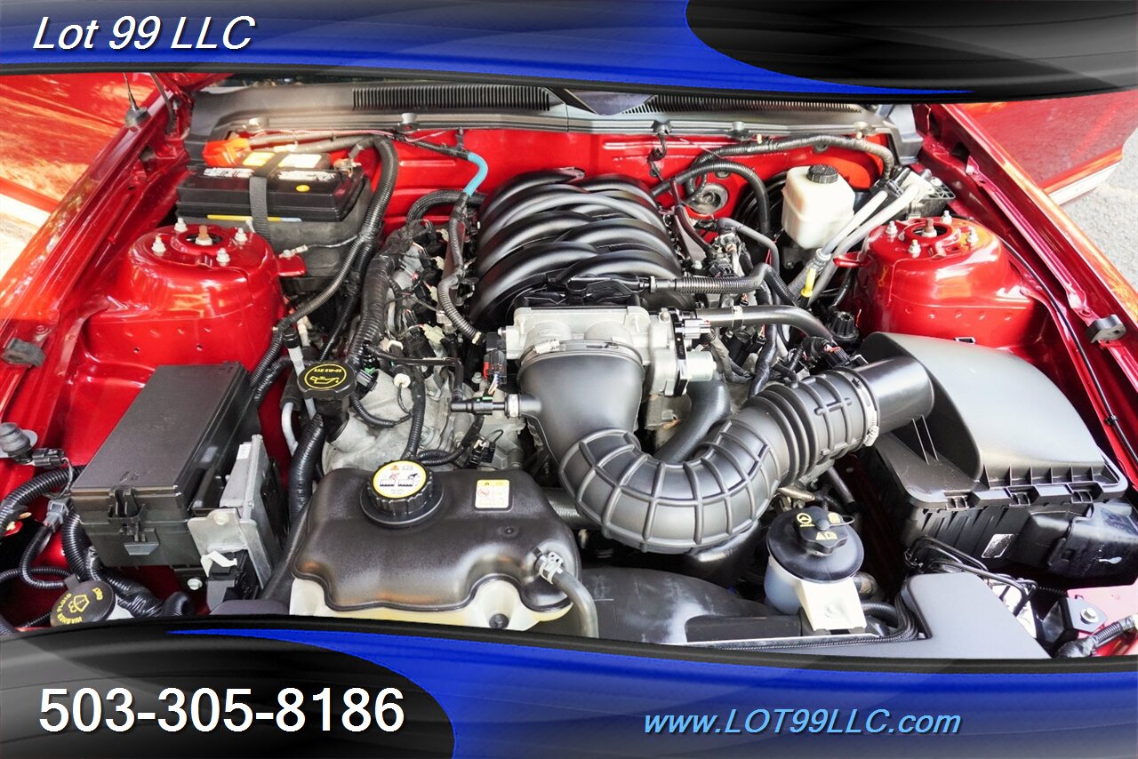 2007 Ford Mustang GT Deluxe V8 4.6L Automatic Red leather Seats Power Convertible Top Premium Wheels Super Clean Local Trade - Photo 19 - Milwaukie, OR 97267