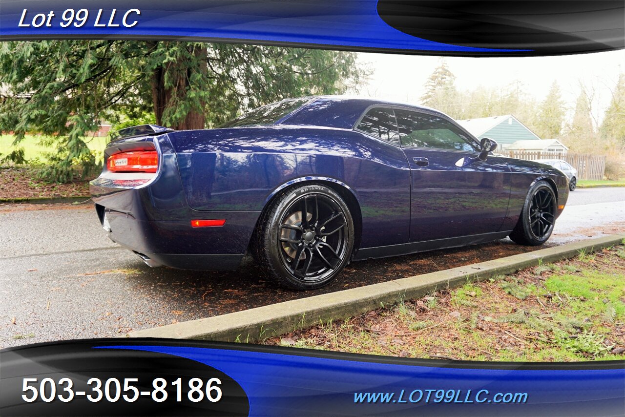 2013 Dodge Challenger R/T Coupe 121K V8 HEMI Heated Leather LOWERED 20S   - Photo 9 - Milwaukie, OR 97267