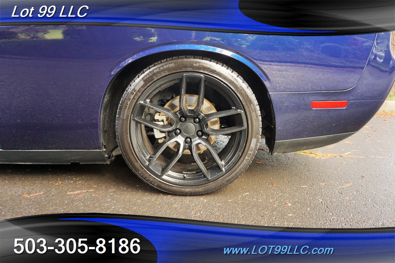 2013 Dodge Challenger R/T Coupe 121K V8 HEMI Heated Leather LOWERED 20S   - Photo 33 - Milwaukie, OR 97267