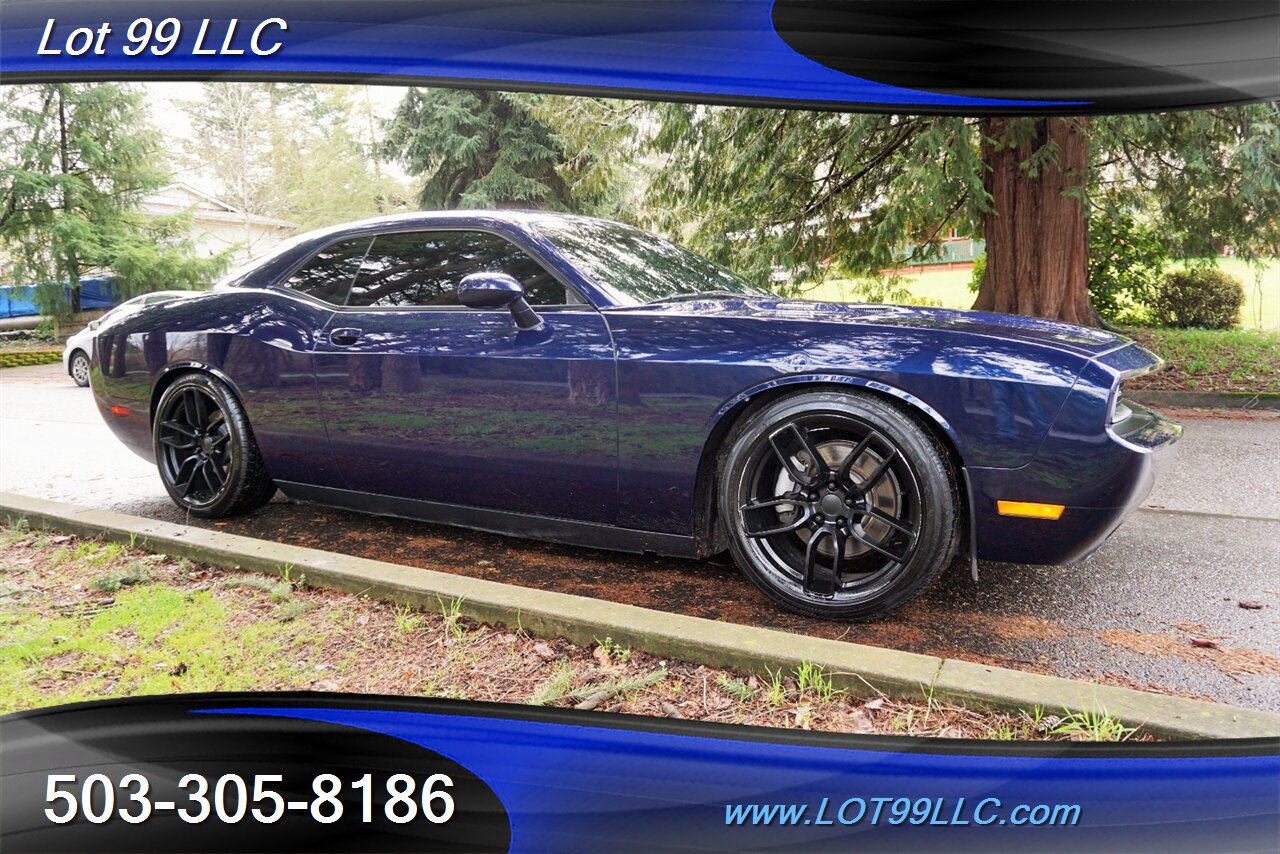 2013 Dodge Challenger R/T Coupe 121K V8 HEMI Heated Leather LOWERED 20S   - Photo 7 - Milwaukie, OR 97267