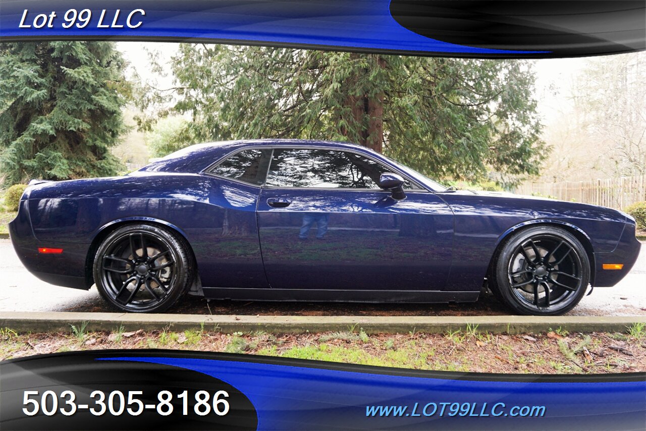 2013 Dodge Challenger R/T Coupe 121K V8 HEMI Heated Leather LOWERED 20S   - Photo 8 - Milwaukie, OR 97267