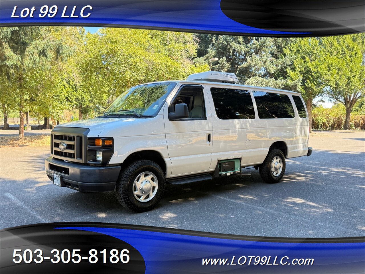 2012 Ford E-Series Van E-350 SD 63k Miles ONAN Generator Rooftop AC Insulated Cummins Onan 2800 Generator - Photo 2 - Milwaukie, OR 97267