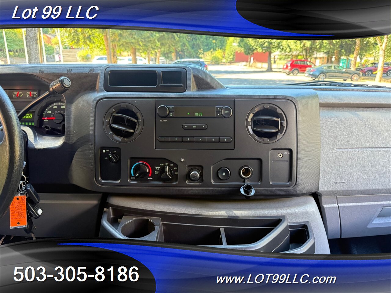 2012 Ford E-Series Van E-350 SD 63k Miles ONAN Generator Rooftop AC Insulated Cummins Onan 2800 Generator - Photo 16 - Milwaukie, OR 97267