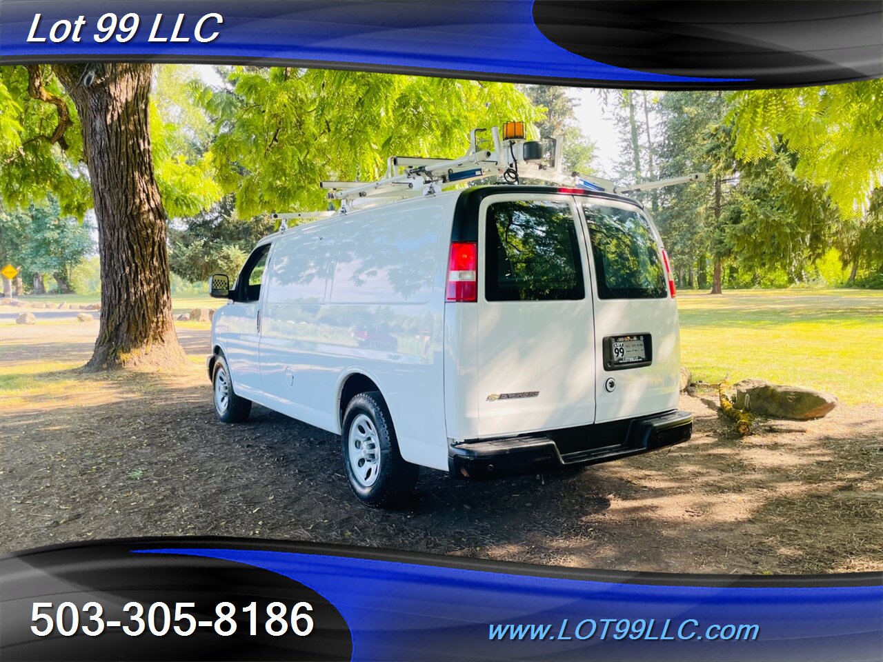 2014 Chevrolet Express 1500 Cargo Van ** AWD **   - Photo 8 - Milwaukie, OR 97267