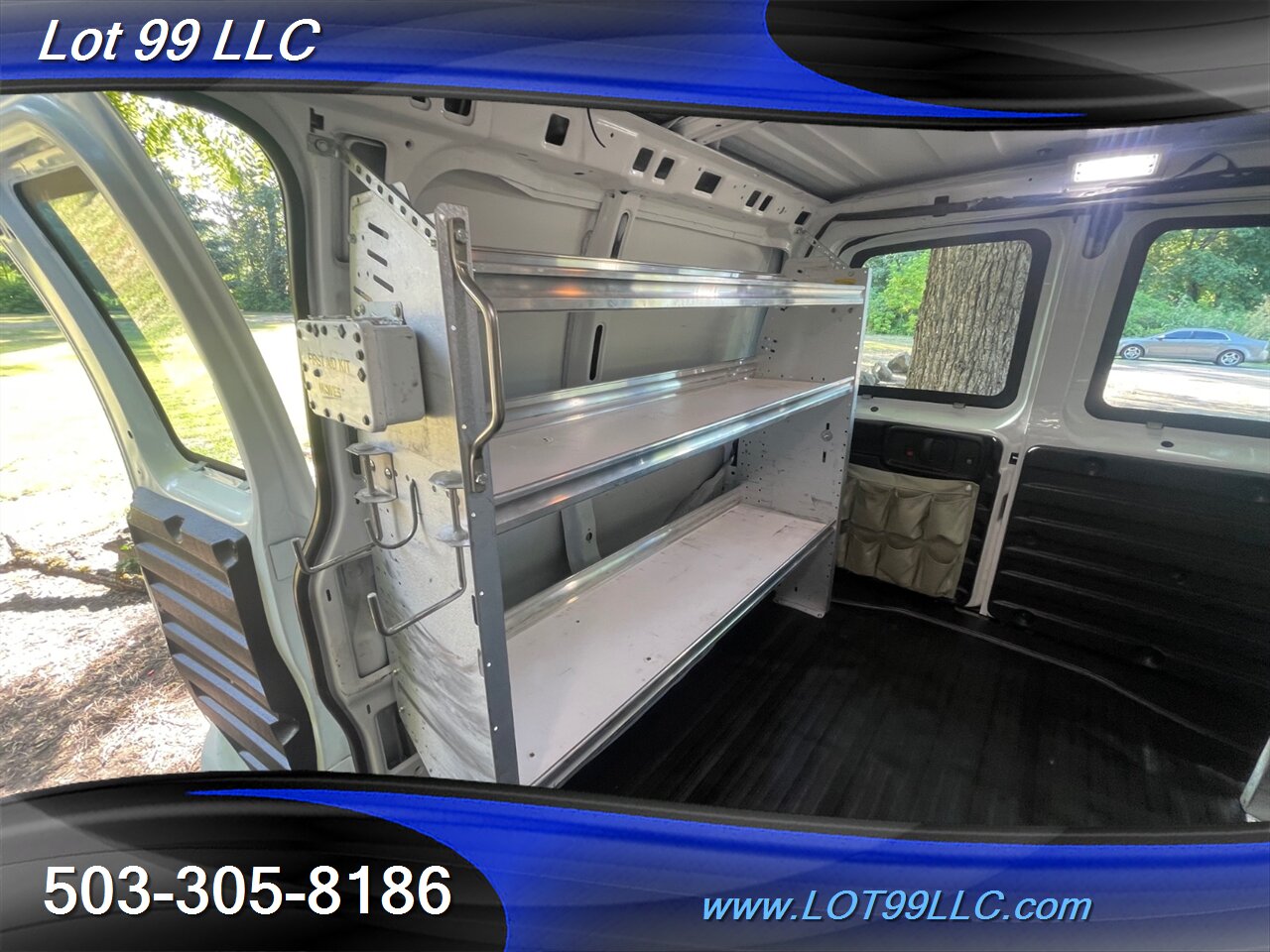 2014 Chevrolet Express 1500 Cargo Van ** AWD **   - Photo 29 - Milwaukie, OR 97267