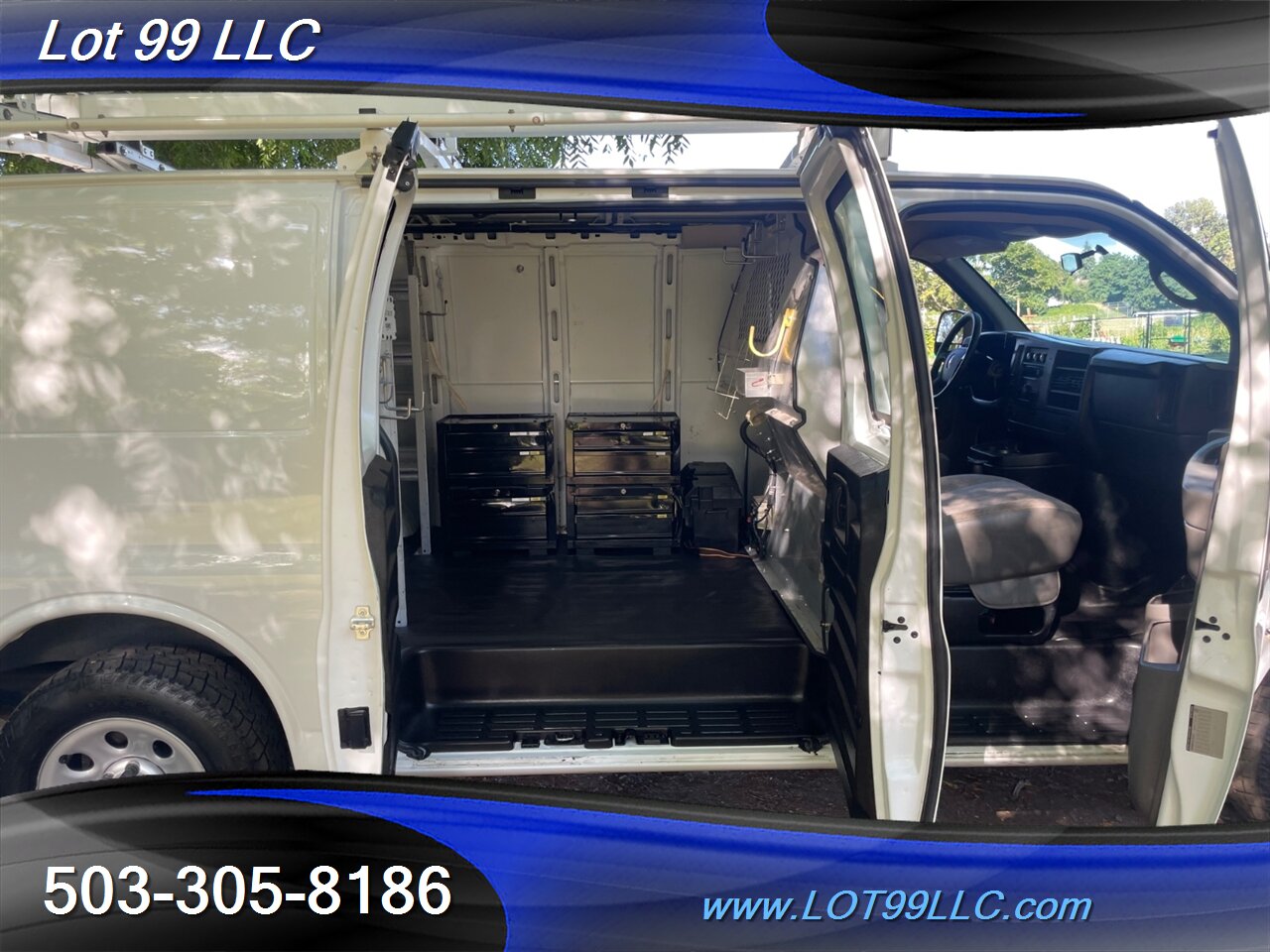 2014 Chevrolet Express 1500 Cargo Van ** AWD **   - Photo 44 - Milwaukie, OR 97267