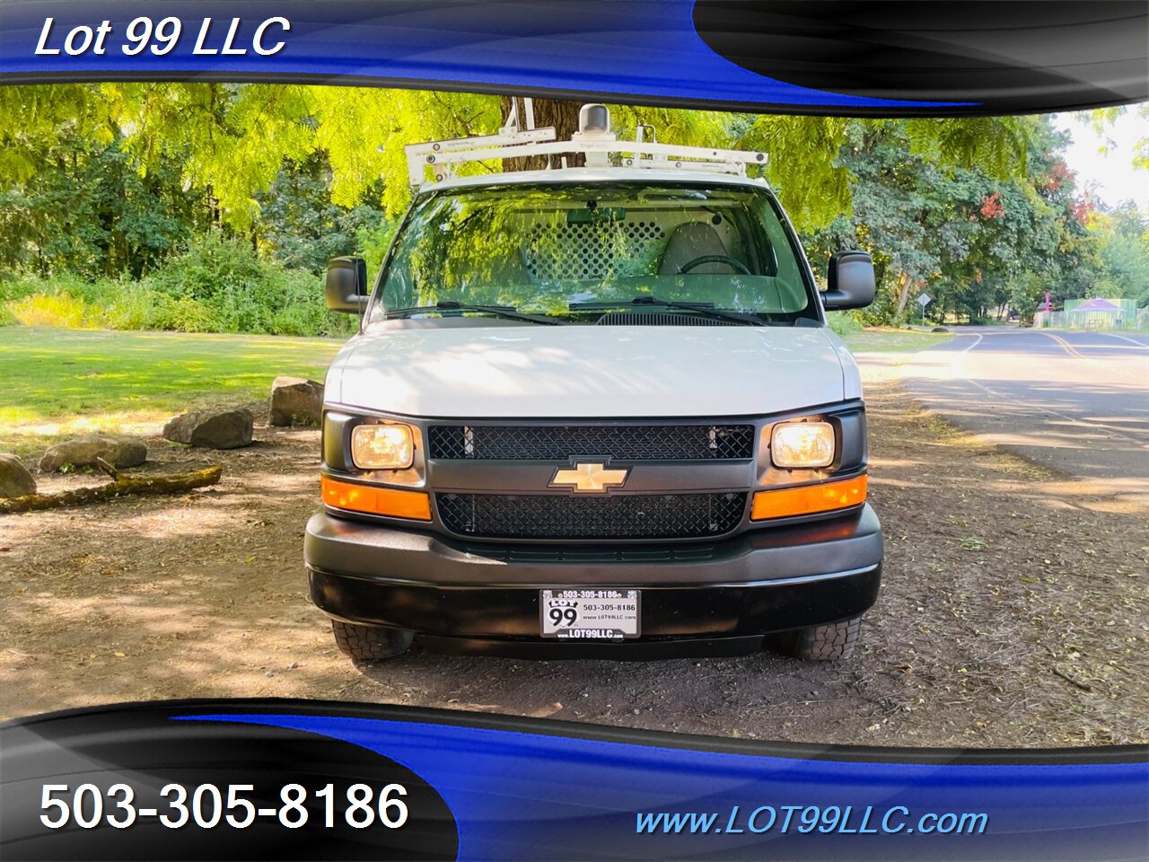 2014 Chevrolet Express 1500 Cargo Van ** AWD **   - Photo 3 - Milwaukie, OR 97267