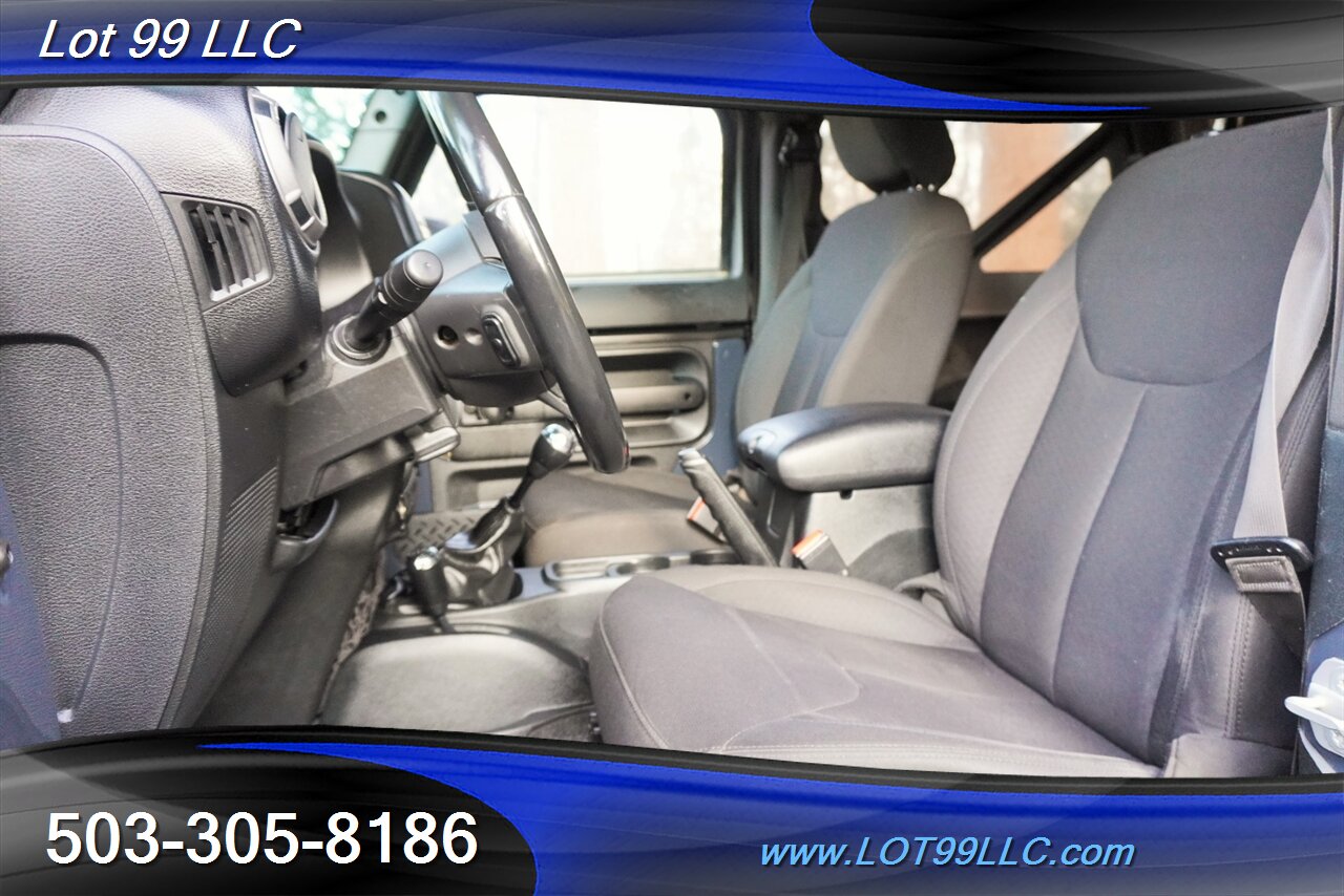 2017 Jeep Wrangler Willys Wheeler W 4X4 V6 6 Speed Manual LIFTED OFF  ROAD Tires Winch Removable Top - Photo 5 - Milwaukie, OR 97267