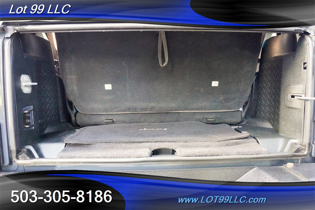 2017 Jeep Wrangler Willys Wheeler W 4X4 V6 6 Speed Manual LIFTED OFF  ROAD Tires Winch Removable Top - Photo 16 - Milwaukie, OR 97267