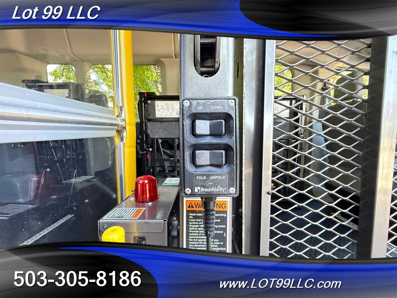 2017 Ford Transit 350 136k ** WHEELCHAIR VAN ** HIGH Roof SIDE RAMP 8 Passenger BraughAbility - Photo 52 - Milwaukie, OR 97267