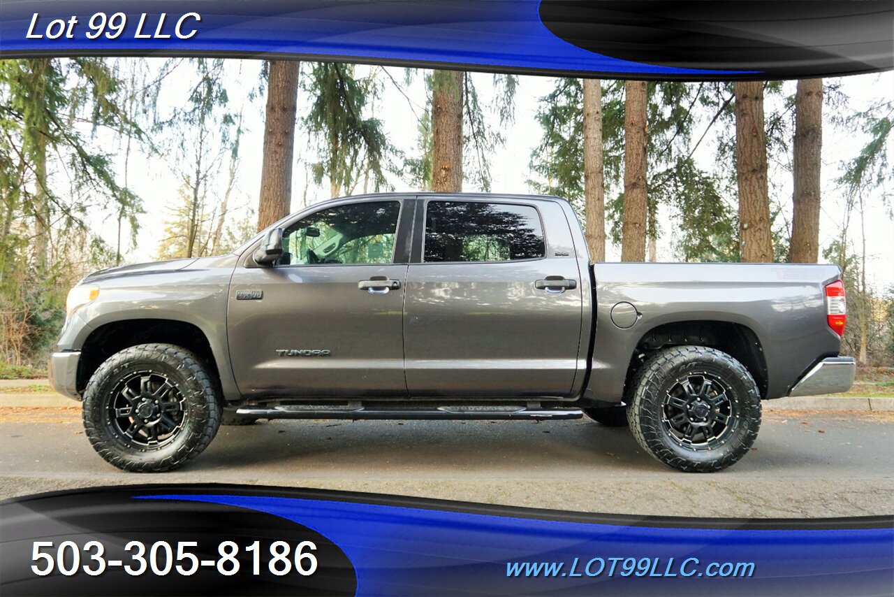 2016 Toyota Tundra SR5 4X4 CREWMAX V8 5.7L Auto LIFTED Premium Wheels   - Photo 1 - Milwaukie, OR 97267