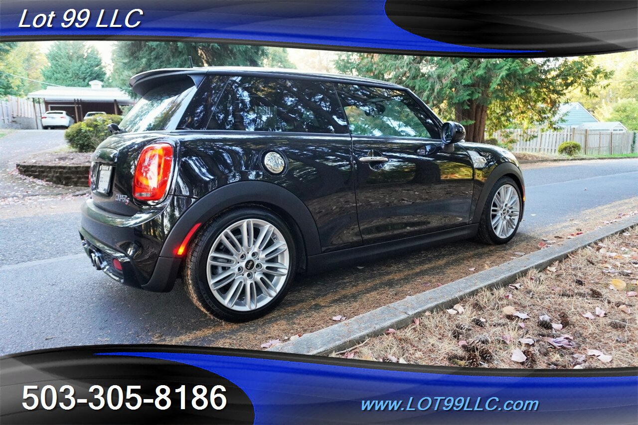 2016 MINI Cooper S HatchBack 2DR 2.0L Turbo 6 Speed Manual Leather Seats Premium Wheels Newer Tires 33 MPG - Photo 9 - Milwaukie, OR 97267