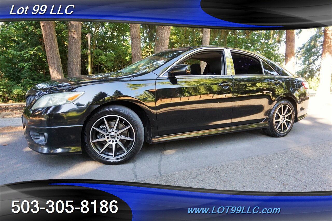 2011 Toyota Camry SE Sedan 2.5L Moon Roof Premium Wheels NEW TIRES - Photo 5 - Milwaukie, OR 97267
