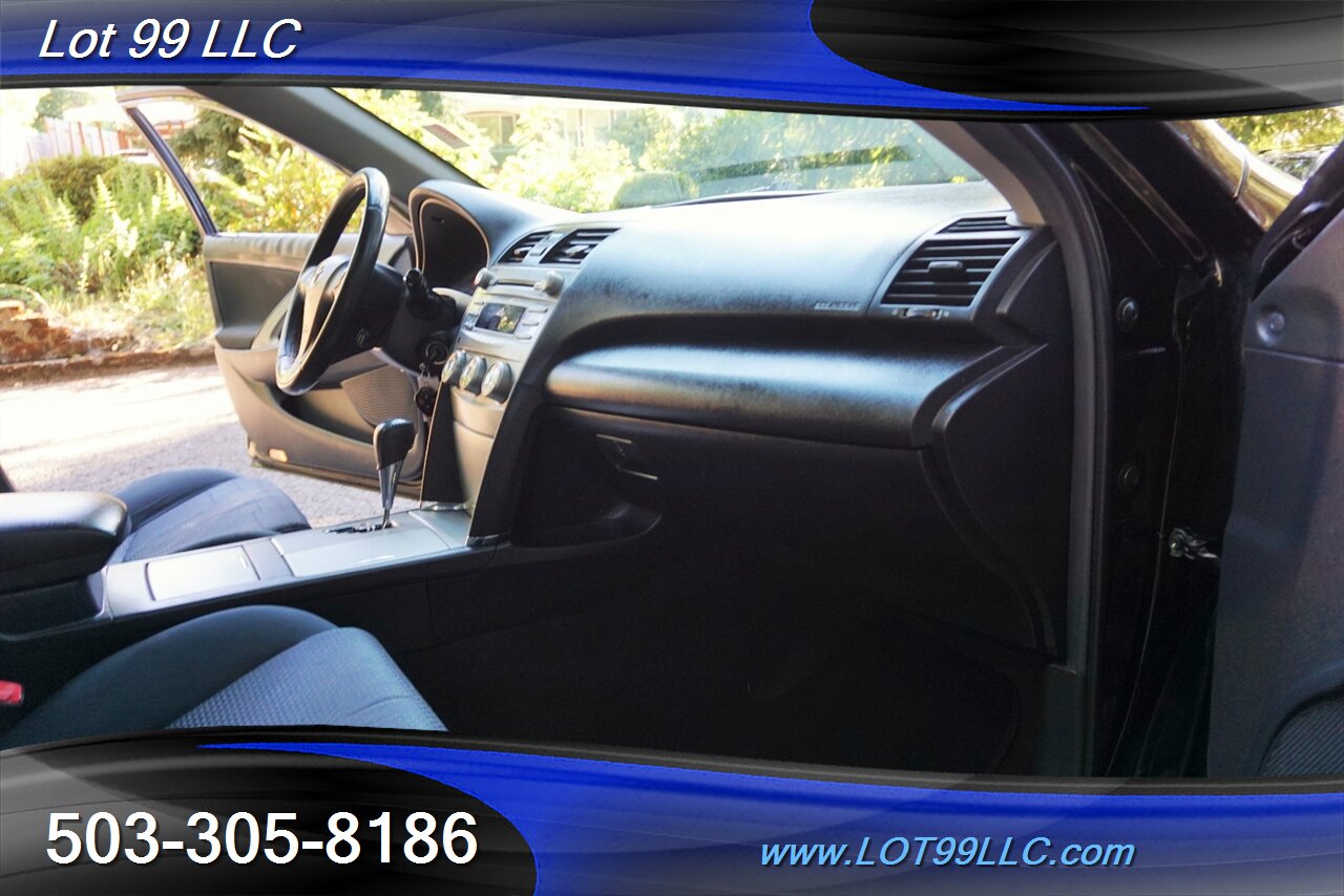 2011 Toyota Camry SE Sedan 2.5L Moon Roof Premium Wheels NEW TIRES - Photo 17 - Milwaukie, OR 97267
