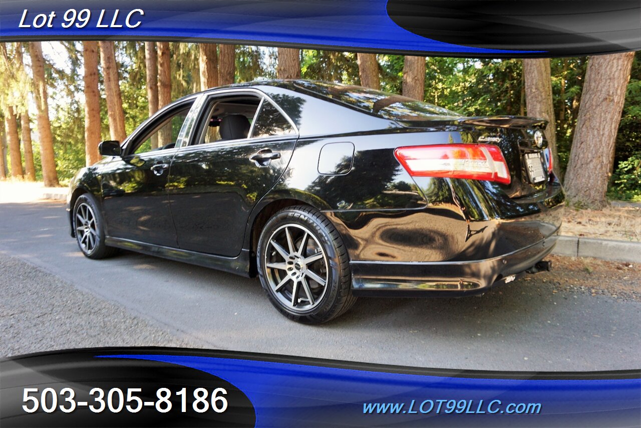 2011 Toyota Camry SE Sedan 2.5L Moon Roof Premium Wheels NEW TIRES - Photo 11 - Milwaukie, OR 97267