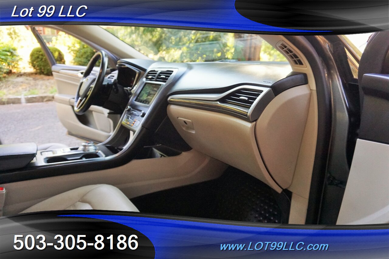 2017 Ford Fusion SE Sedan only 75K Heated Leather GPS Loaded - Photo 17 - Milwaukie, OR 97267