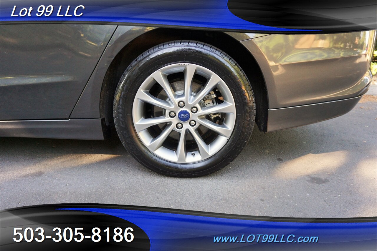 2017 Ford Fusion SE Sedan only 75K Heated Leather GPS Loaded - Photo 38 - Milwaukie, OR 97267