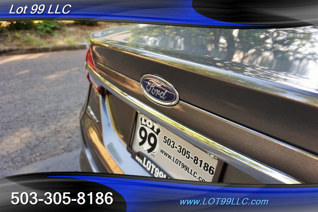 2017 Ford Fusion SE Sedan only 75K Heated Leather GPS Loaded - Photo 33 - Milwaukie, OR 97267