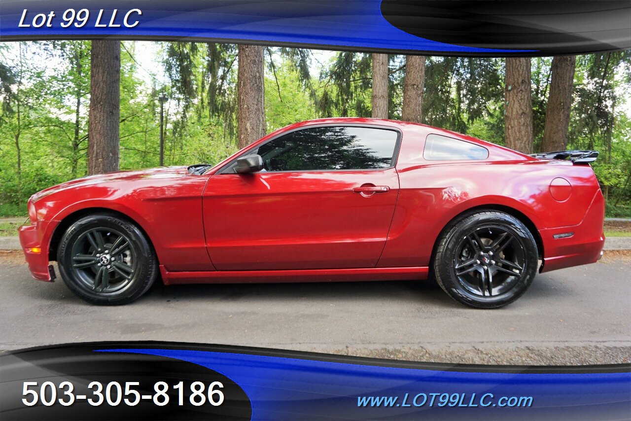 2014 Ford Mustang V6 Premium Automatic Prem   - Photo 1 - Milwaukie, OR 97267