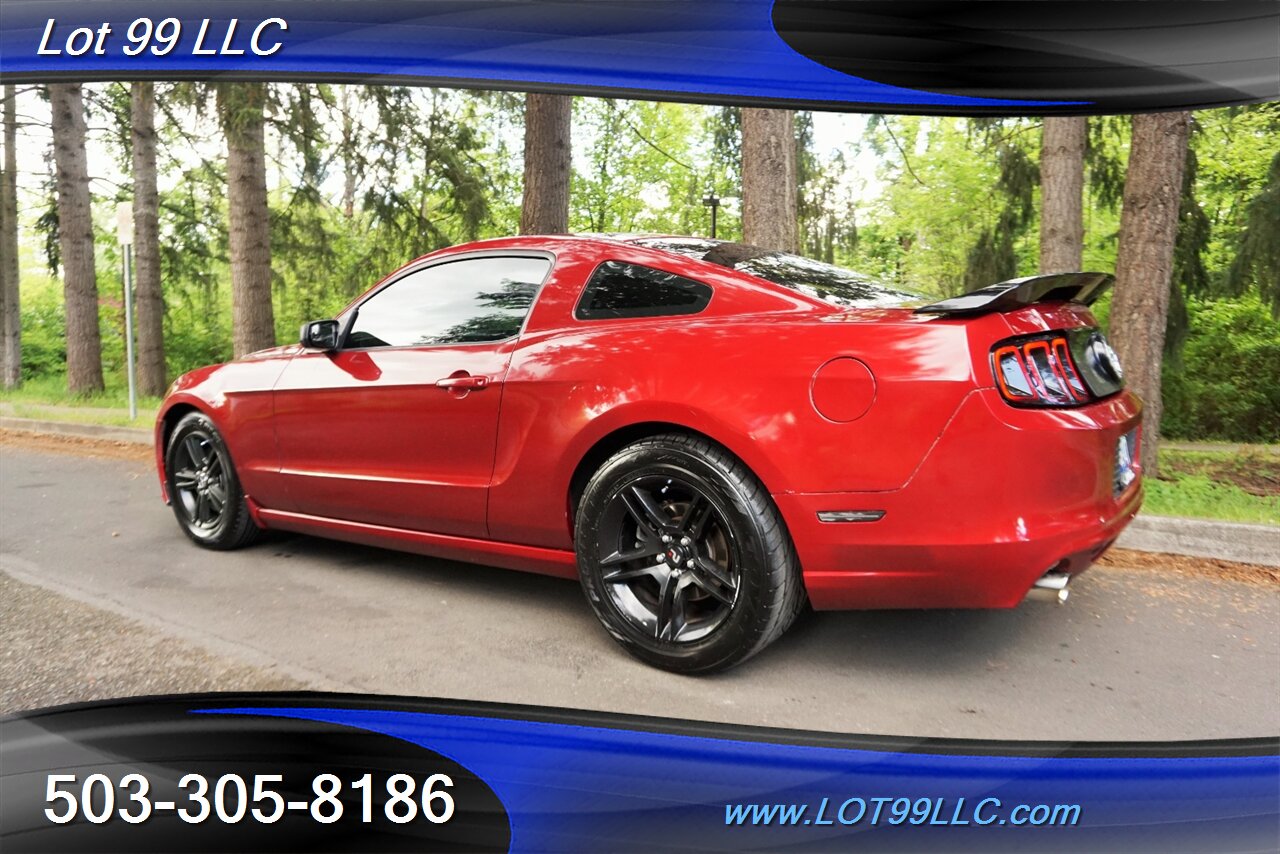 2014 Ford Mustang V6 Premium Automatic Prem   - Photo 11 - Milwaukie, OR 97267