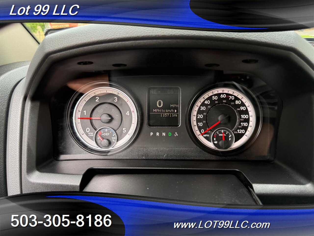 2015 RAM 3500 Crew Cab Dually 4x4 Cummins 6.7L Diesel  BDS Lifted Fuel Wheels Train Horn - Photo 10 - Milwaukie, OR 97267