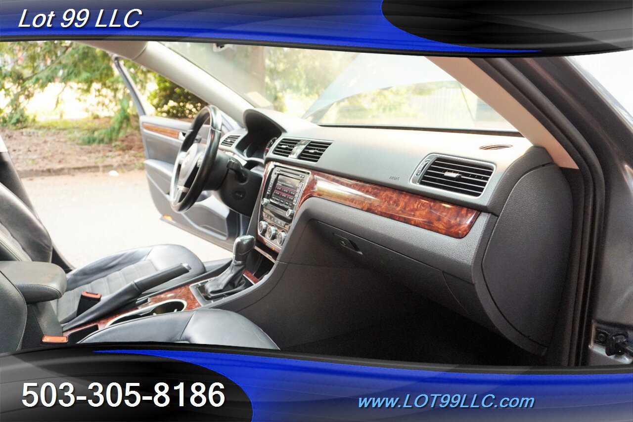 2013 Volkswagen Passat TDI SEL Premium 2.0L Turbo Diesel Heated Leather  Gps Moon Roof Premium Wheels Newer Tires 1 OWNER - Photo 18 - Milwaukie, OR 97267