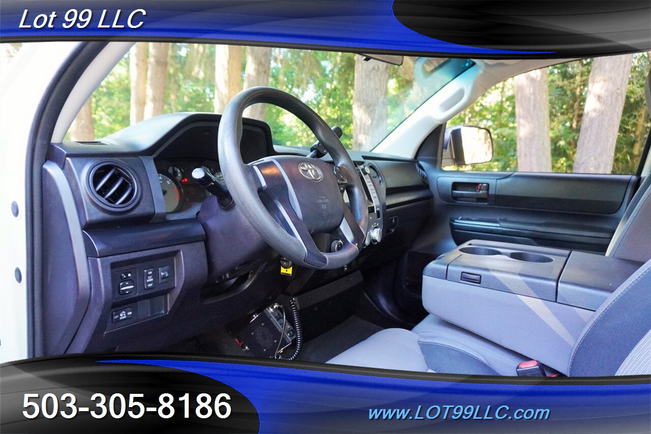 2016 Toyota Tundra SR5 4X4 V8 4.6L Automatic Short Bed Newer Tires 1 OWNER - Photo 14 - Milwaukie, OR 97267