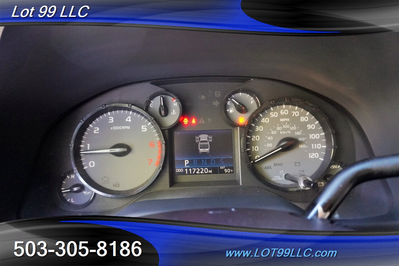 2016 Toyota Tundra SR5 4X4 V8 4.6L Automatic Short Bed Newer Tires 1 OWNER - Photo 24 - Milwaukie, OR 97267