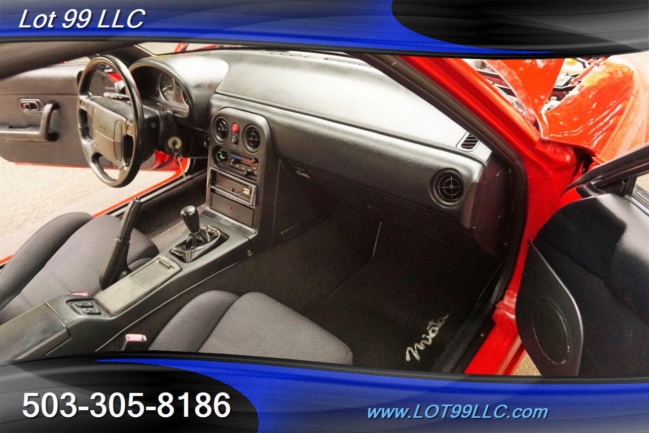 1990 Mazda MX-5 Miata Convertible Only 60K 5 Speed Manual 1 OWNER   - Photo 32 - Milwaukie, OR 97267