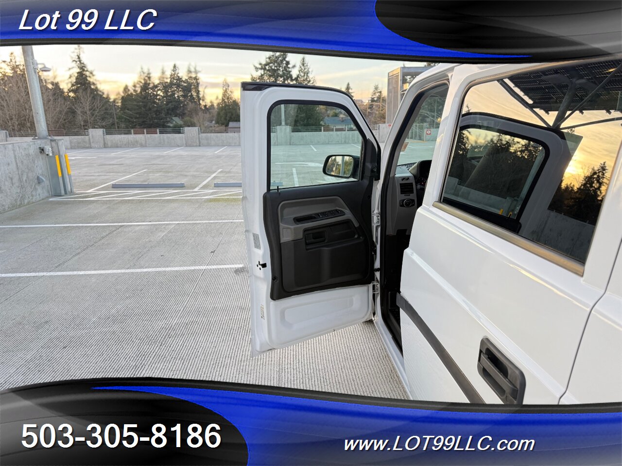2016 AM GENERAL MV-1 WHEELCHAIR VAN  ** Only 37k Miles **   - Photo 36 - Milwaukie, OR 97267