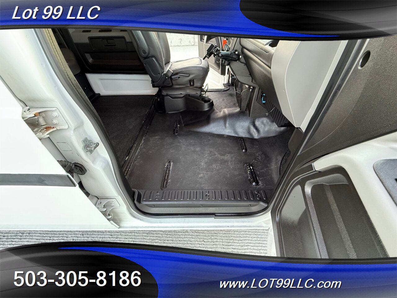 2016 AM GENERAL MV-1 WHEELCHAIR VAN  ** Only 37k Miles **   - Photo 17 - Milwaukie, OR 97267