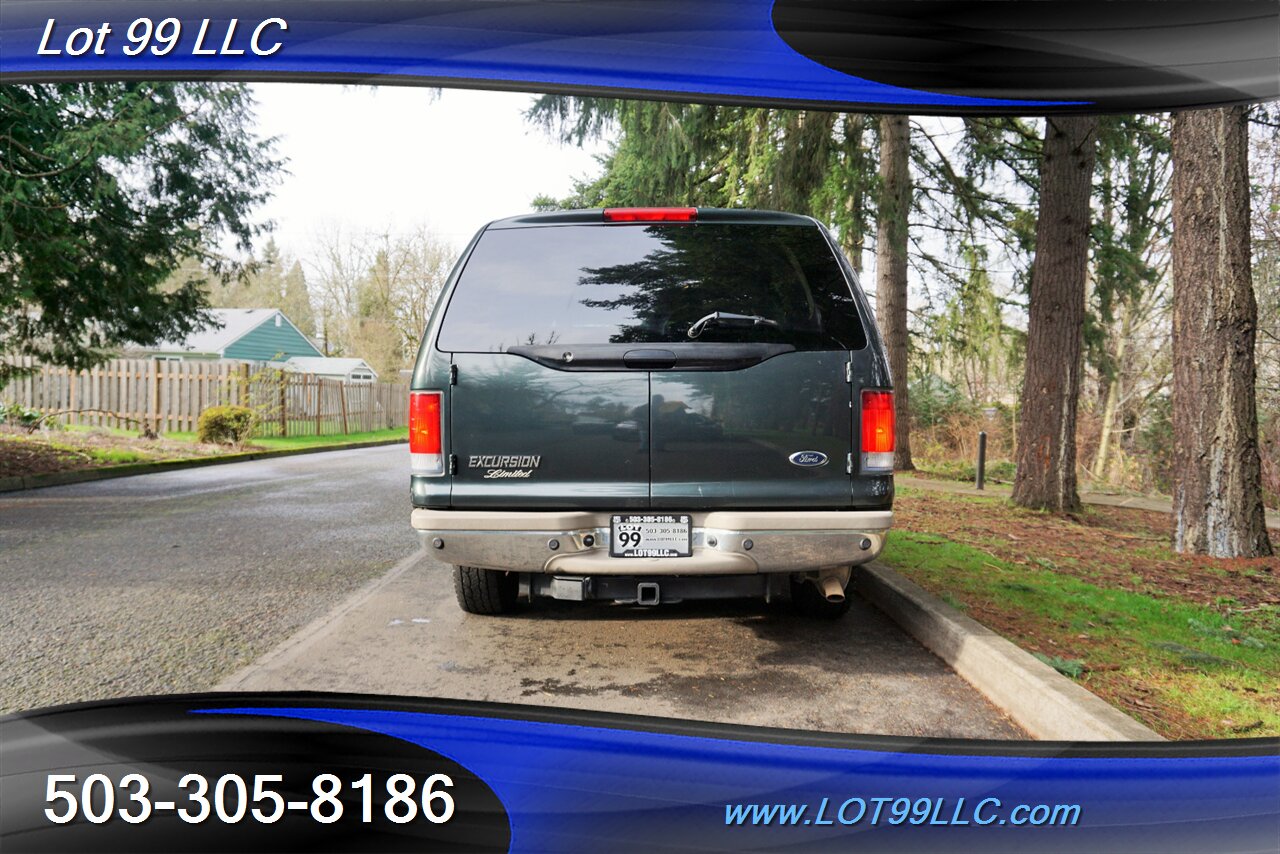 2001 Ford Excursion Limited V8 5.4L Auto Leather 3 Row Seating   - Photo 10 - Milwaukie, OR 97267