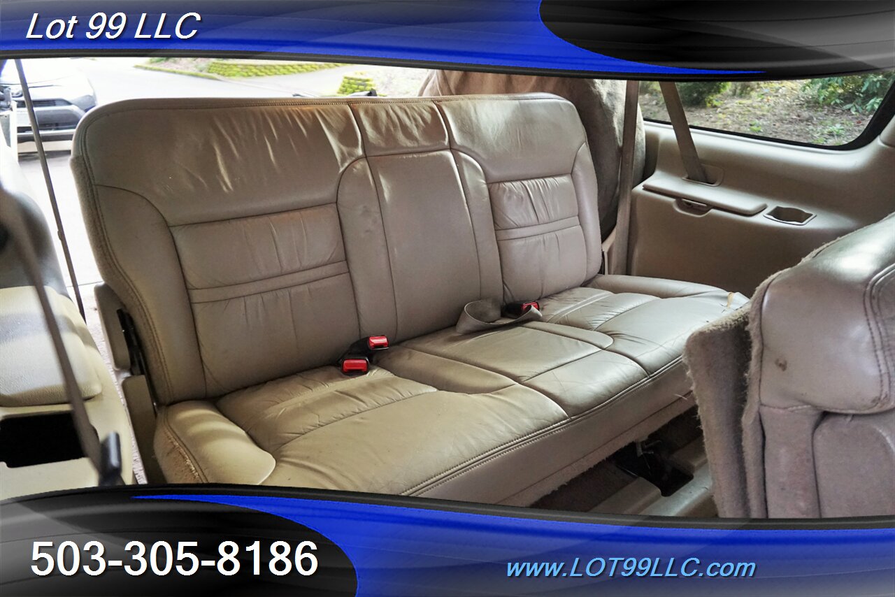 2001 Ford Excursion Limited V8 5.4L Auto Leather 3 Row Seating   - Photo 27 - Milwaukie, OR 97267