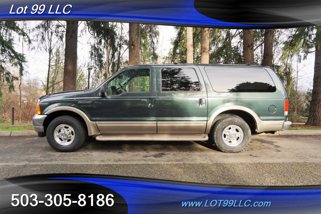 2001 Ford Excursion Limited V8 5.4L Auto Leather 3 Row Seating   - Photo 1 - Milwaukie, OR 97267