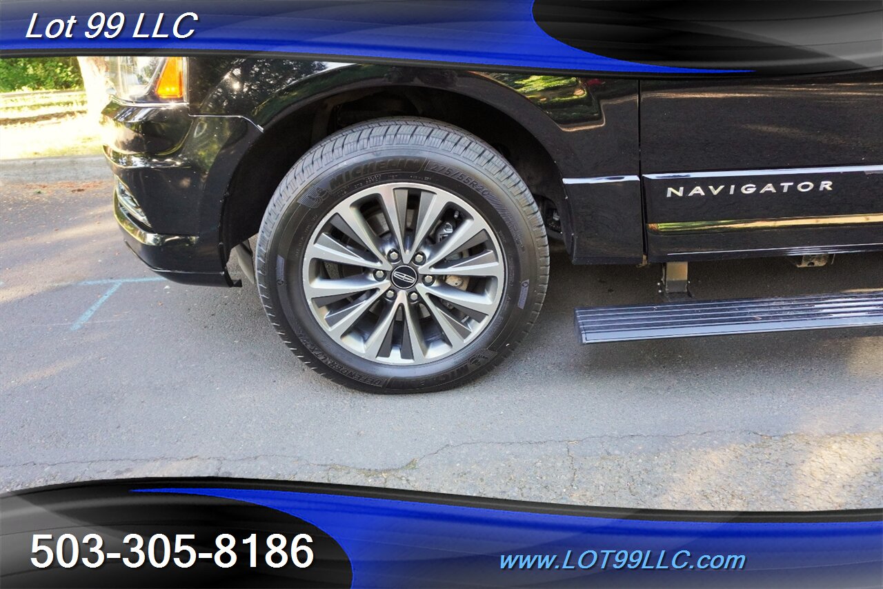 2017 Lincoln Navigator Select 4x4 V6 Ecoboost Heated AC Leather Moon GPS  3 ROW Premium Wheels Newer Tires - Photo 41 - Milwaukie, OR 97267