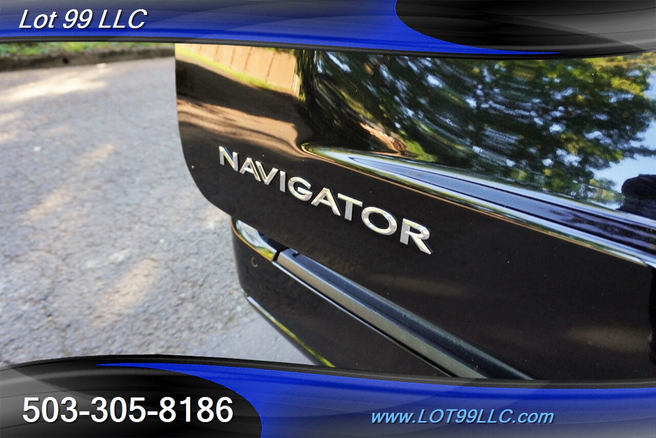 2017 Lincoln Navigator Select 4x4 V6 Ecoboost Heated AC Leather Moon GPS  3 ROW Premium Wheels Newer Tires - Photo 35 - Milwaukie, OR 97267