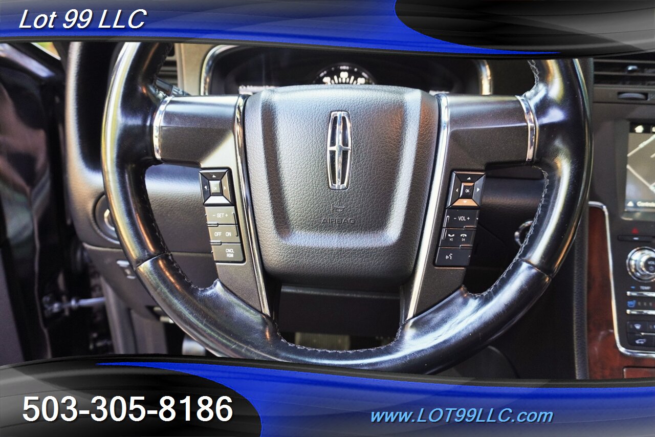 2017 Lincoln Navigator Select 4x4 V6 Ecoboost Heated AC Leather Moon GPS  3 ROW Premium Wheels Newer Tires - Photo 27 - Milwaukie, OR 97267