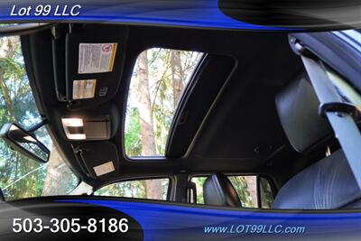2017 Lincoln Navigator Select 4x4 V6 Ecoboost Heated AC Leather Moon GPS  3 ROW Premium Wheels Newer Tires - Photo 2 - Milwaukie, OR 97267