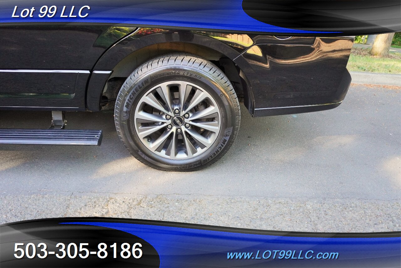 2017 Lincoln Navigator Select 4x4 V6 Ecoboost Heated AC Leather Moon GPS  3 ROW Premium Wheels Newer Tires - Photo 40 - Milwaukie, OR 97267