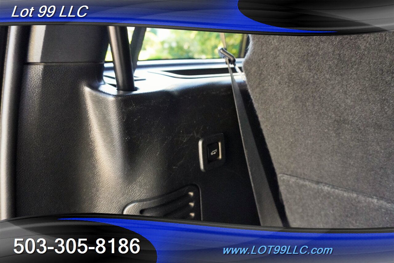 2017 Lincoln Navigator Select 4x4 V6 Ecoboost Heated AC Leather Moon GPS  3 ROW Premium Wheels Newer Tires - Photo 33 - Milwaukie, OR 97267