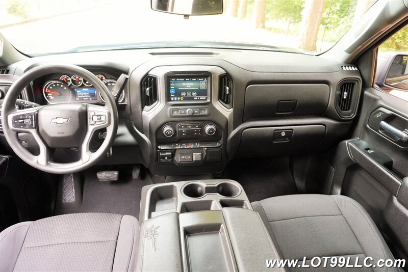 2022 Chevrolet Silverado 1500 Limited Custom 4X4 2.7L TURBO 10 Speed Automatic  Premium Wheels Newer Tires 2 OWNERS