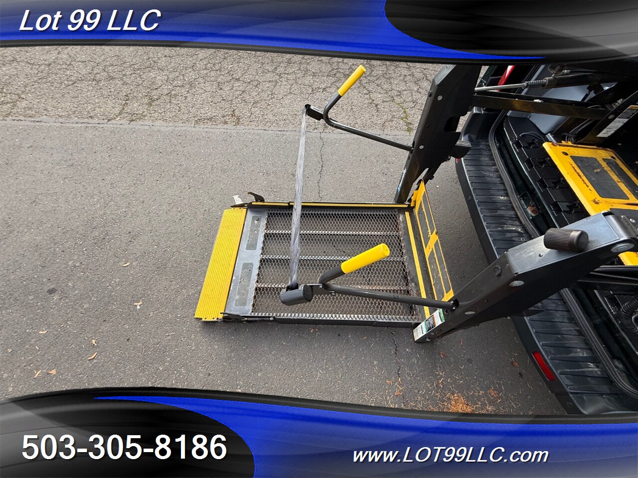 2015 Ford Transit 350 XL  Abilitrax Customizable Flooring Cruise Control - Photo 18 - Milwaukie, OR 97267