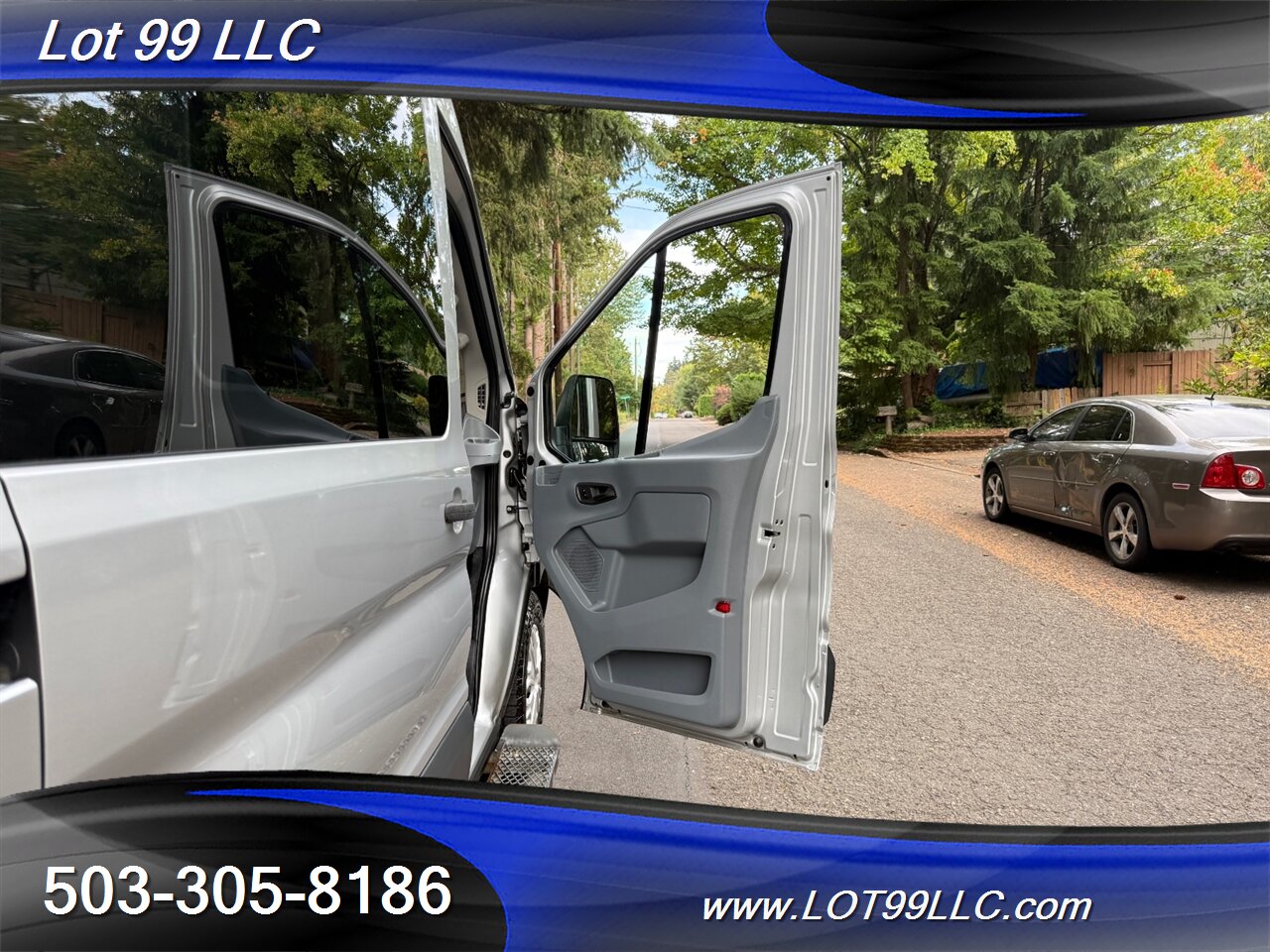 2017 Ford Transit 28k Miles WHEELCHAIR Van Mid Roof   - Photo 30 - Milwaukie, OR 97267