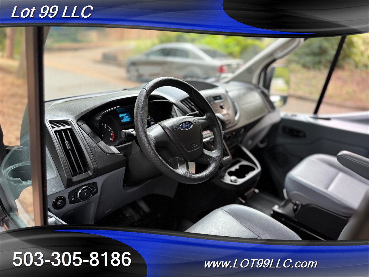 2017 Ford Transit 28k Miles WHEELCHAIR Van Mid Roof   - Photo 10 - Milwaukie, OR 97267