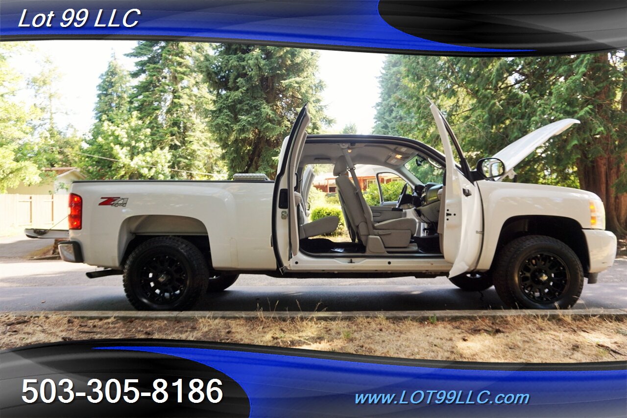 2011 Chevrolet Silverado 1500 LT Extended Cab 4X4 V8 5.3L Auto Short Bed - Photo 26 - Milwaukie, OR 97267